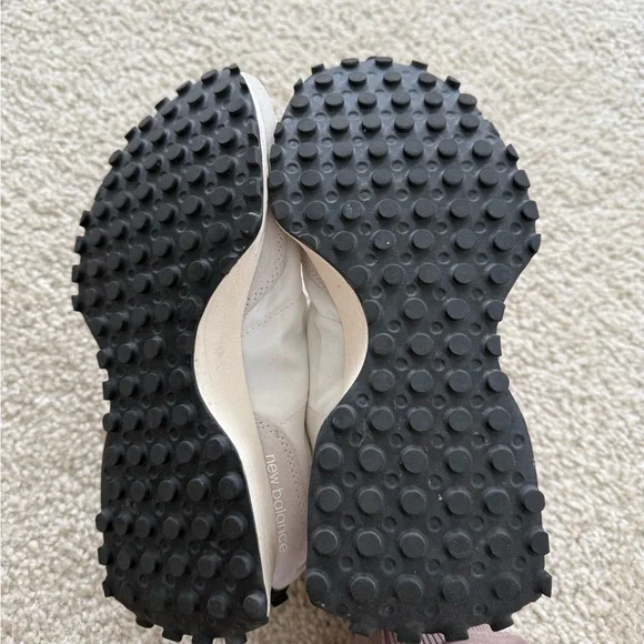 New Balance 327 Sneaker - Picture 4 of 4